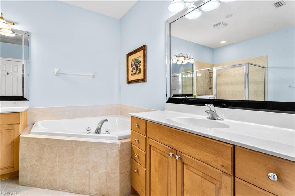 QUINCY SQUARE - Residential