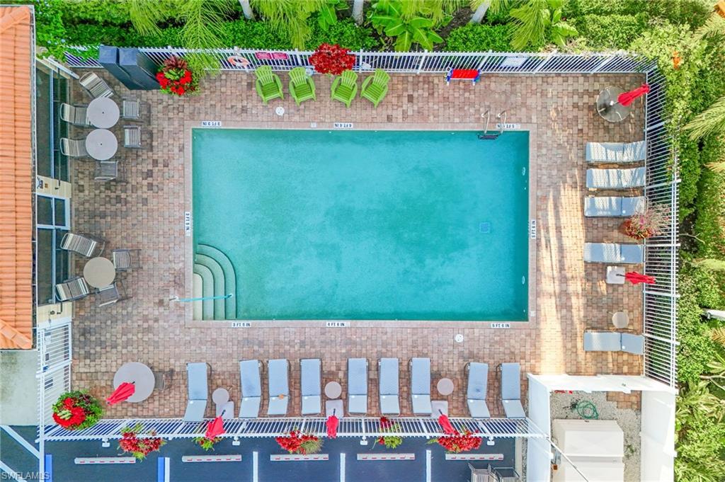 QUINCY SQUARE - Residential