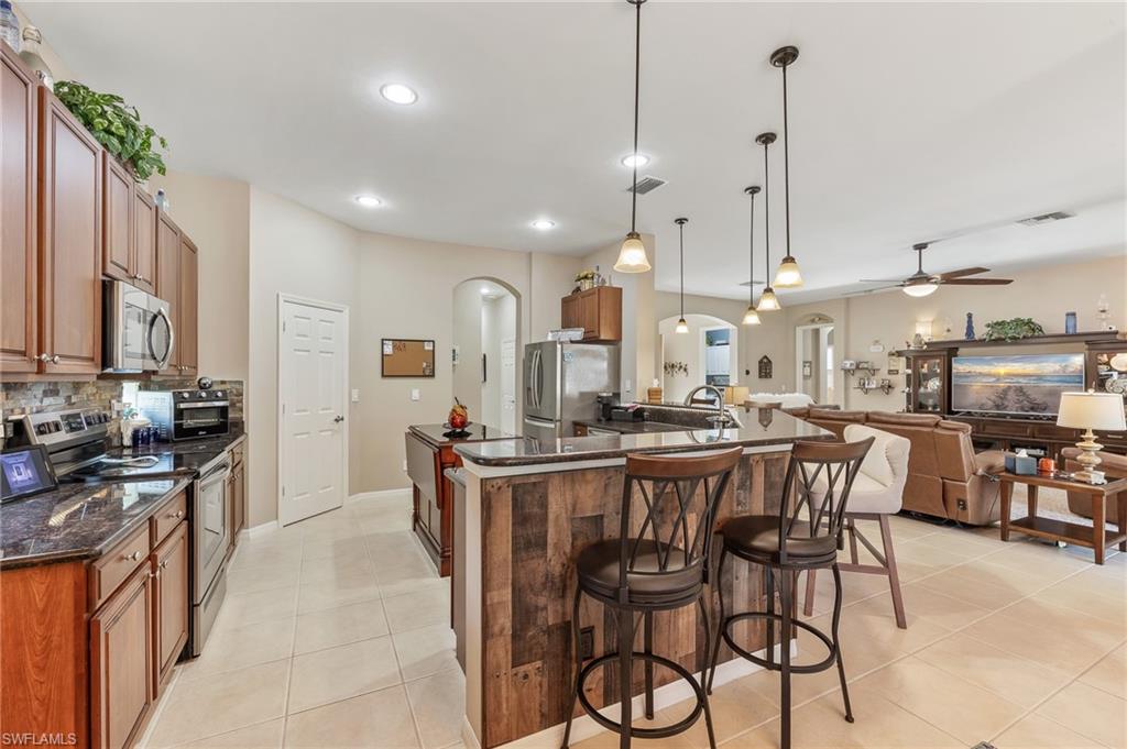 HAMPTON PARK - Residential