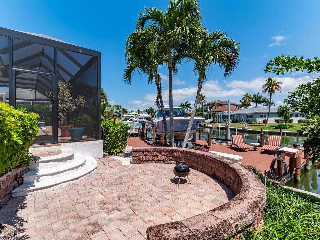 MARCO ISLAND - Residential