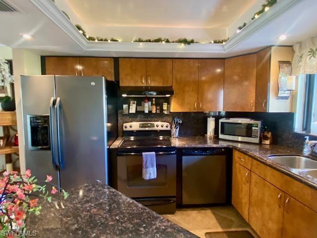 4240 Steamboat BEND 105
