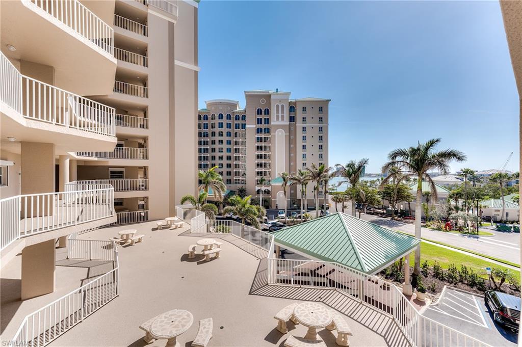 WATERSIDE AT BAY BEACH - Residential