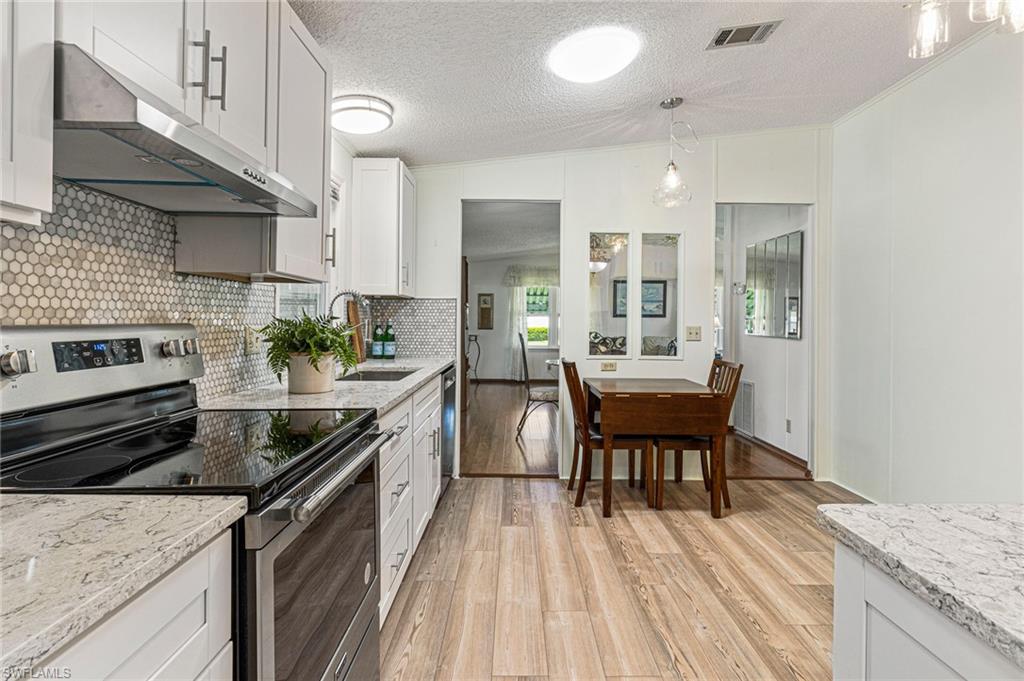 RIVIERA COLONY GOLF ESTATES - Residential