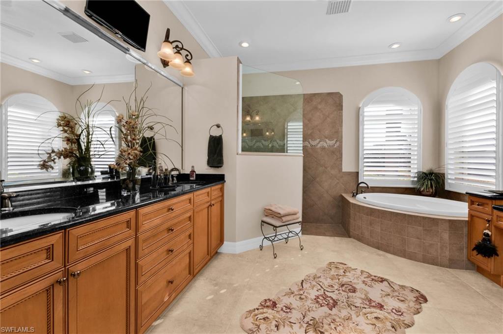 ADMIRALS POINT - Residential