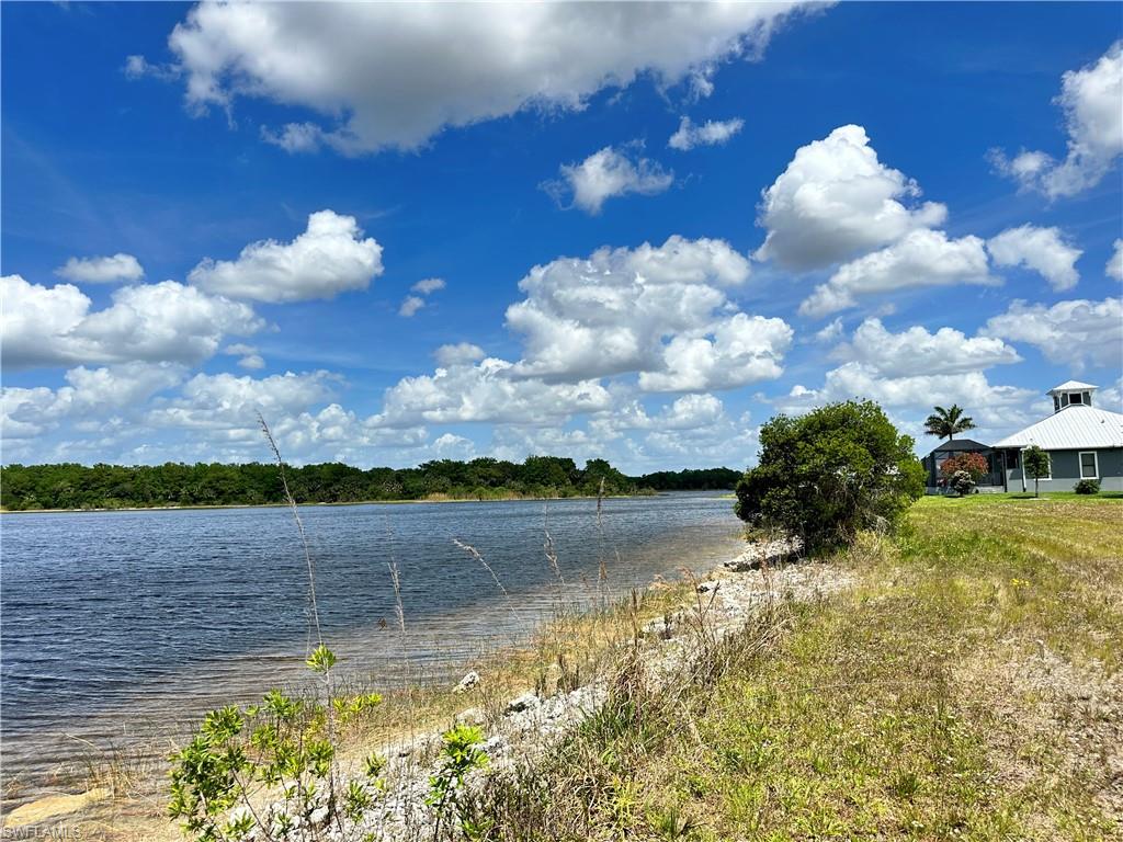 SADDLEBROOK LAKES - Residential