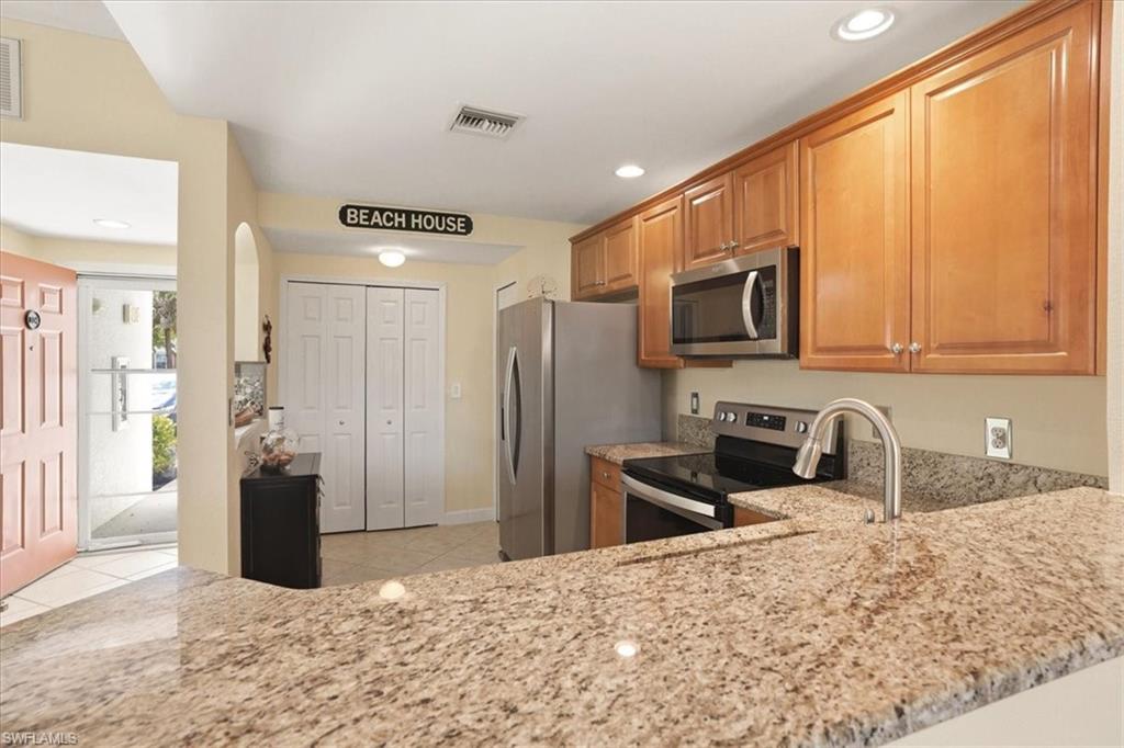 LIRON PLACE - Residential