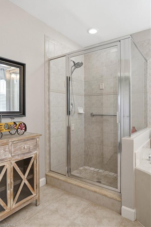 LIRON PLACE - Residential