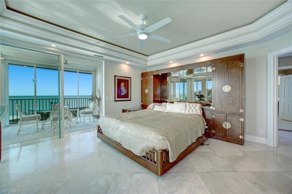 BAREFOOT BEACH CLUB - Residential