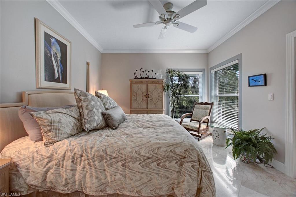 BAREFOOT BEACH CLUB - Residential