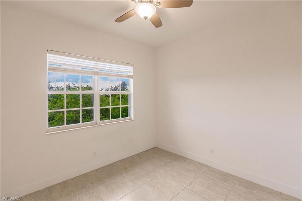 SABAL POINTE - Residential