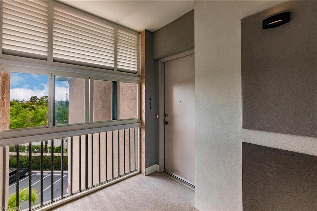 SABAL POINTE - Residential