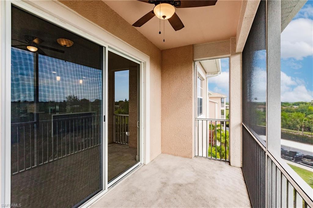 SABAL POINTE - Residential