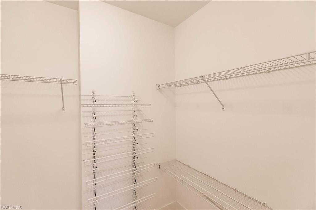 SABAL POINTE - Residential