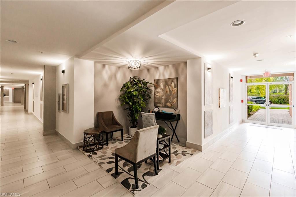 SABAL POINTE - Residential