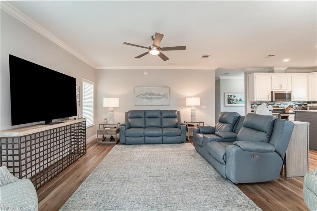 BAYSIDE ESTATES - Residential