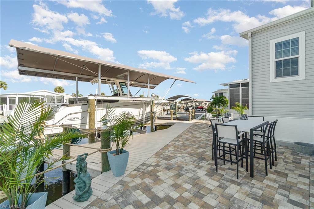 BAYSIDE ESTATES - Residential