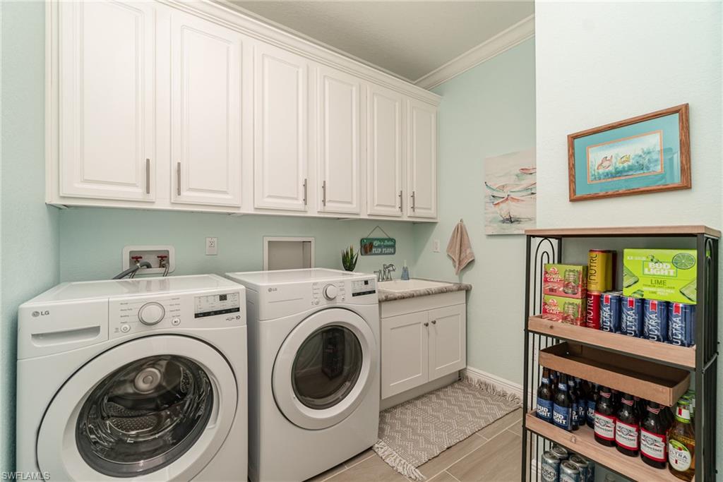 BAYSIDE ESTATES - Residential