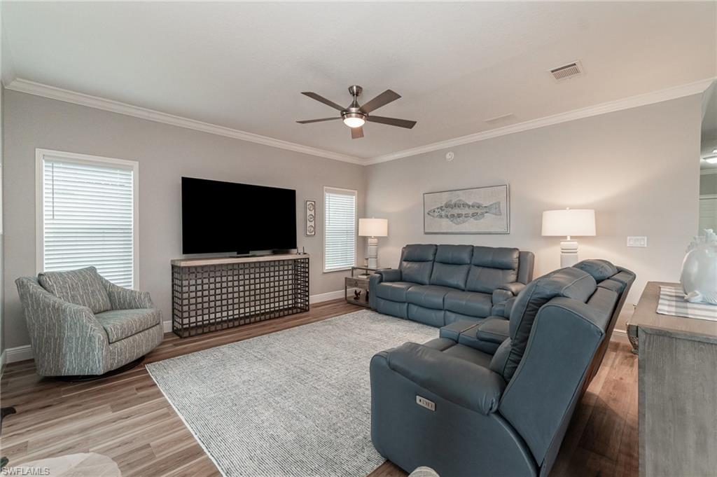 BAYSIDE ESTATES - Residential