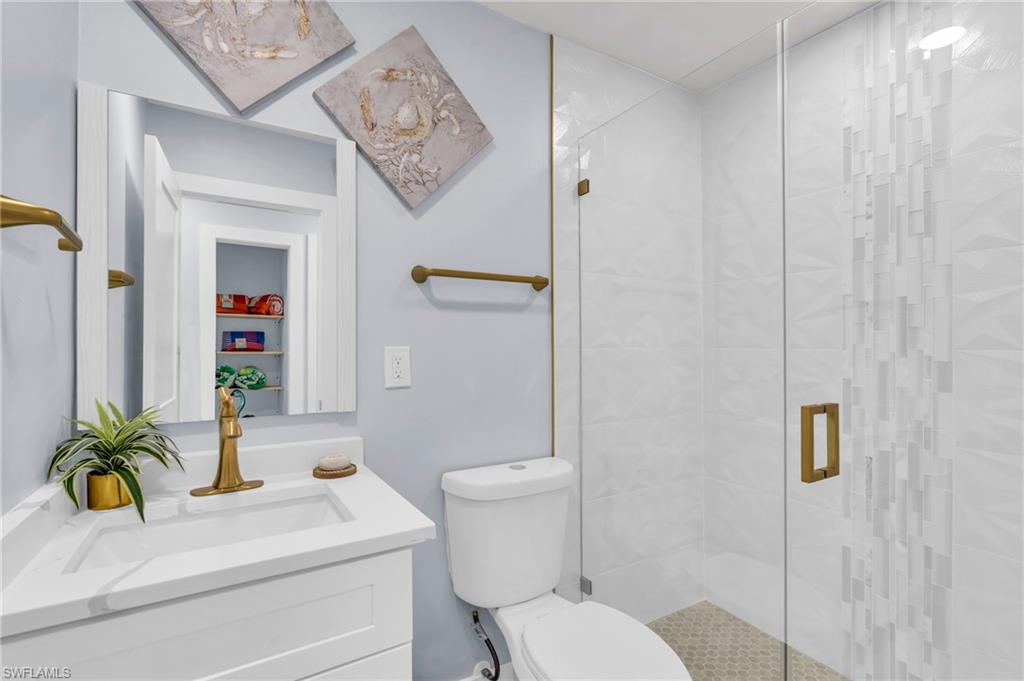 YACHT CLUB - Residential