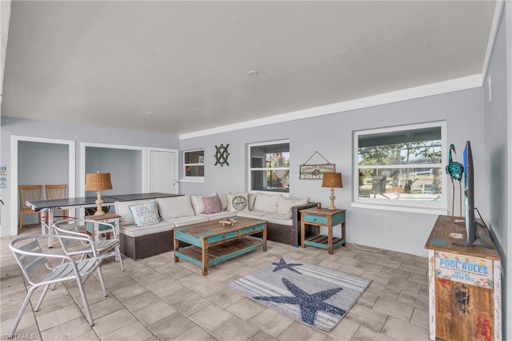 YACHT CLUB - Residential