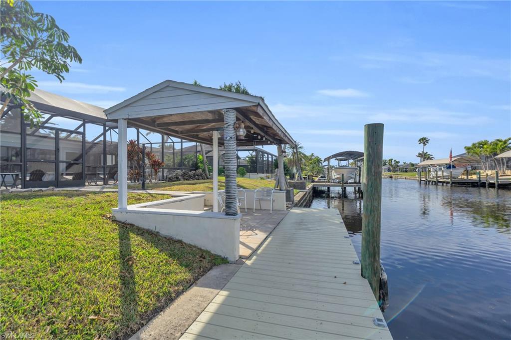 YACHT CLUB - Residential