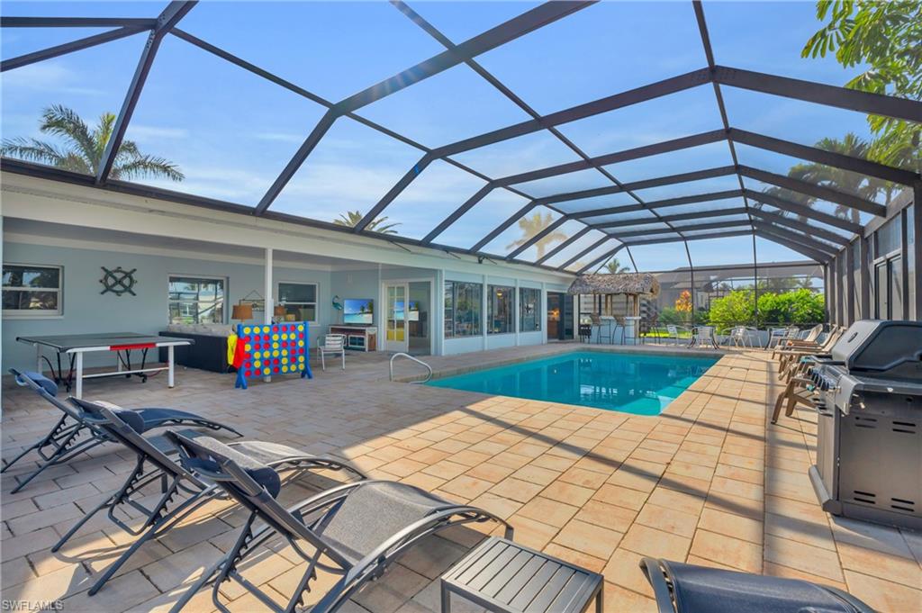 YACHT CLUB - Residential