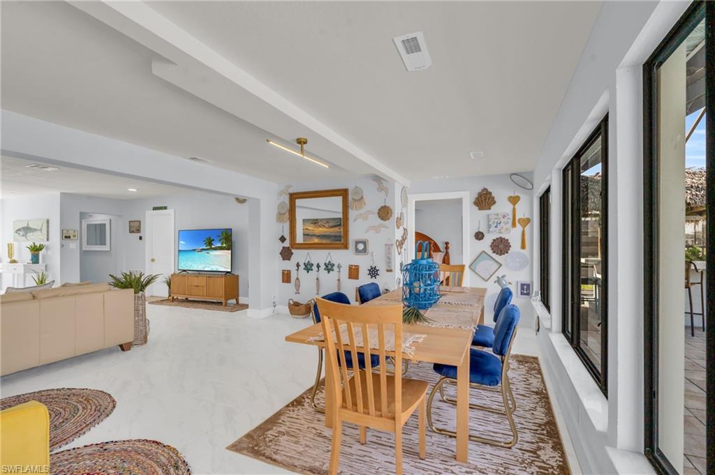 YACHT CLUB - Residential