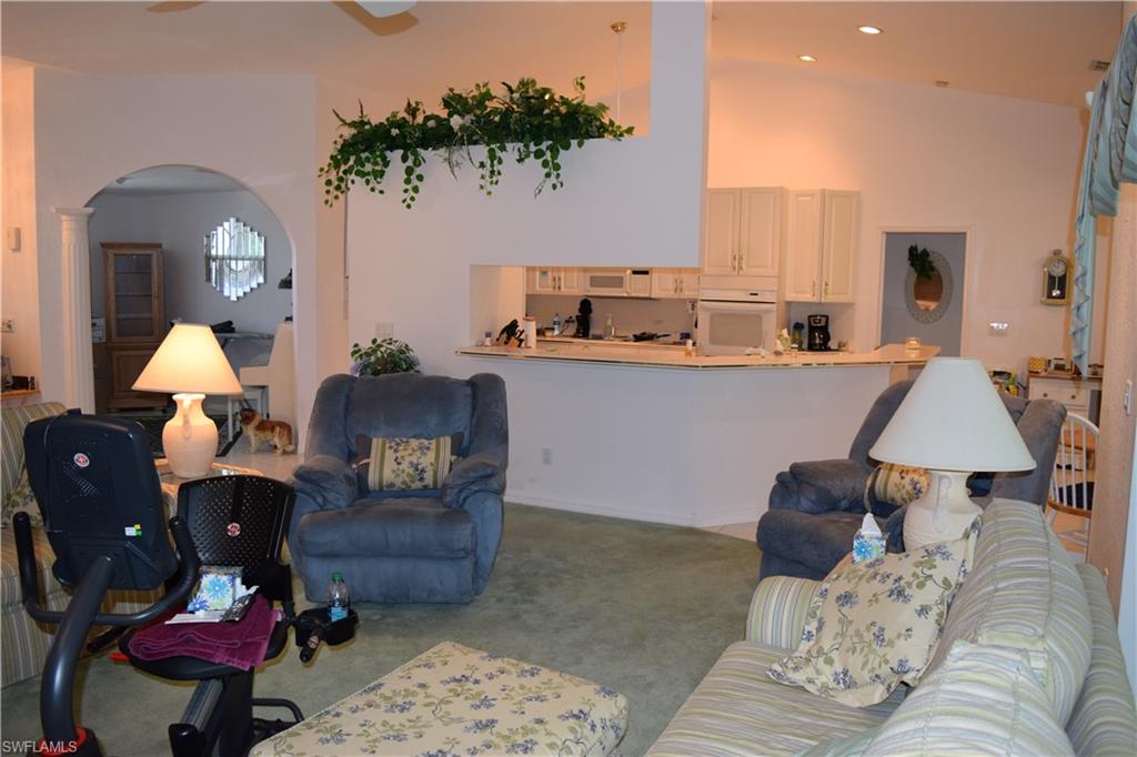 CALOOSA TRACE - Residential