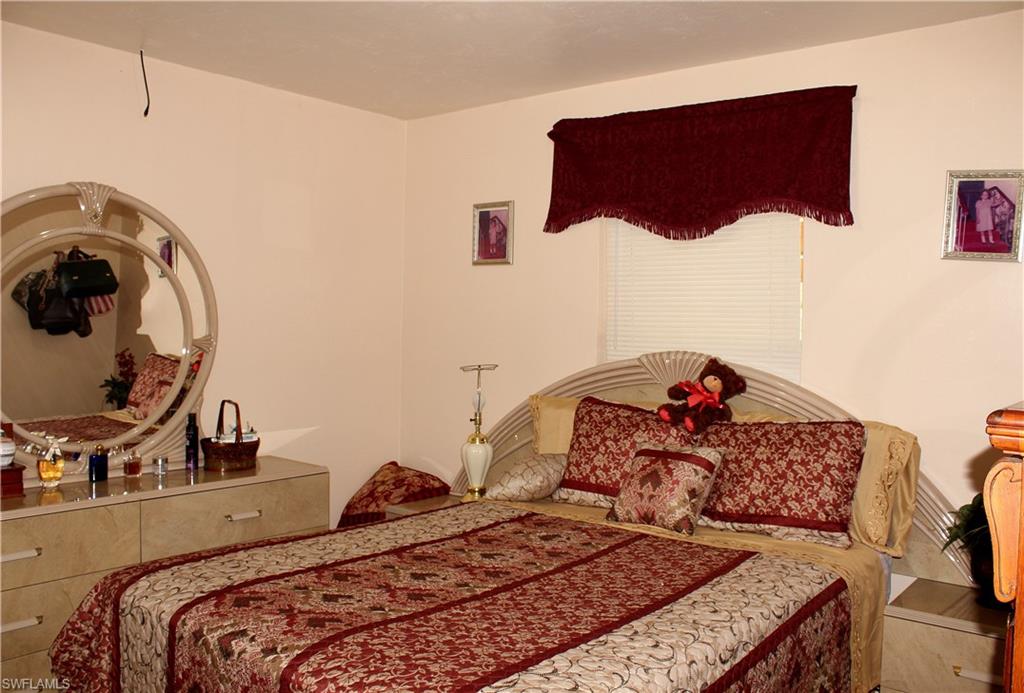 GOLDEN GATE CITY - Residential