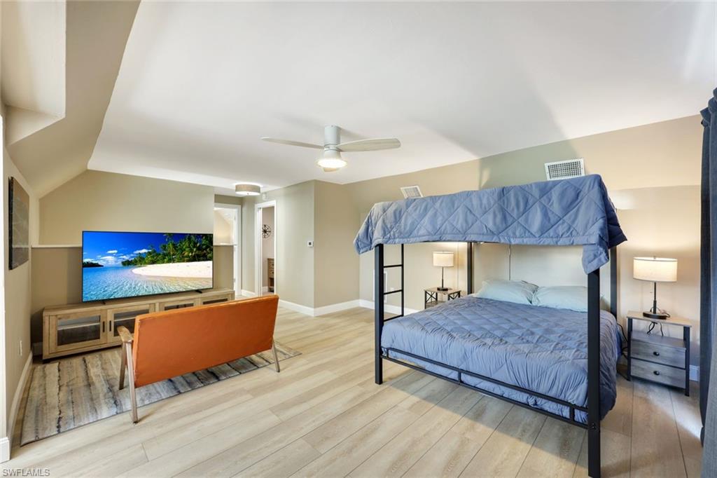 PIRATES COVE - Residential