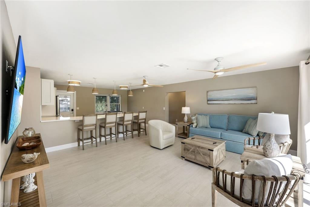 PIRATES COVE - Residential