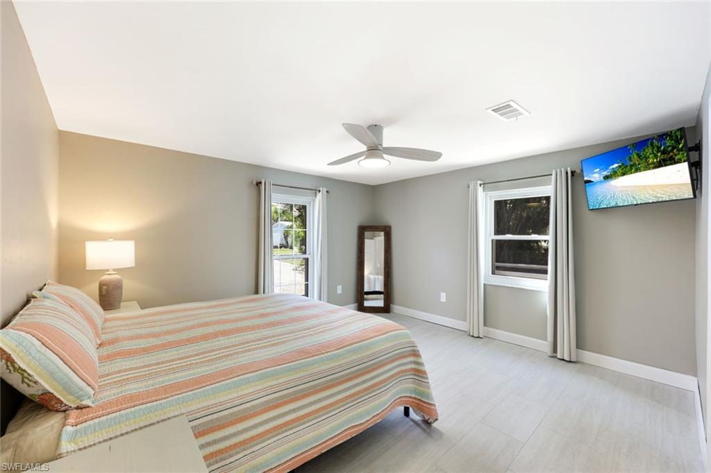 PIRATES COVE - Residential