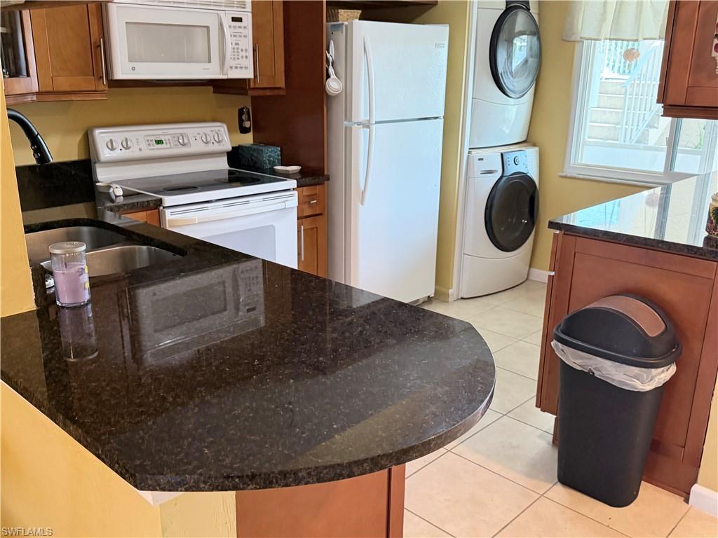 CORALEE CONDO - Residential