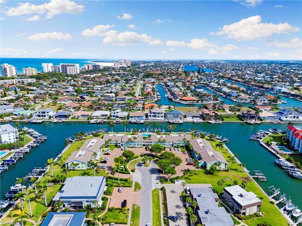 VANTAGE POINT - Residential