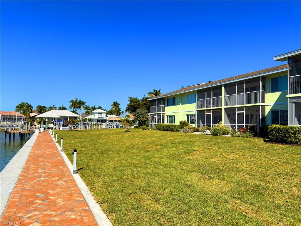 VANTAGE POINT - Residential