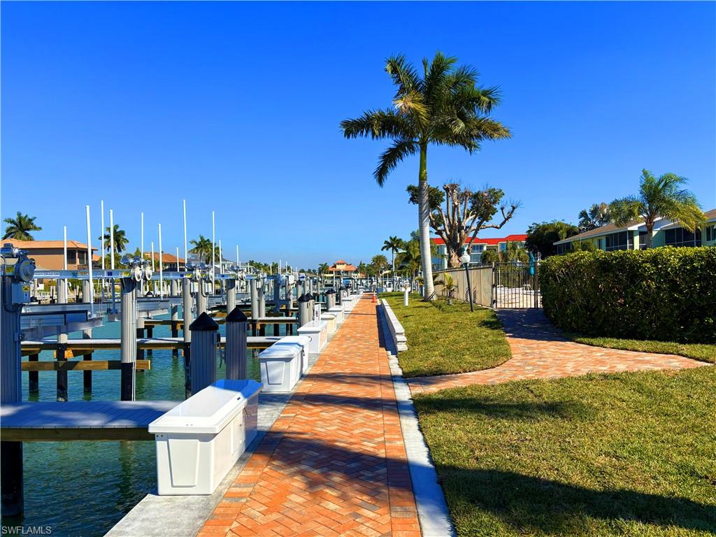 VANTAGE POINT - Residential