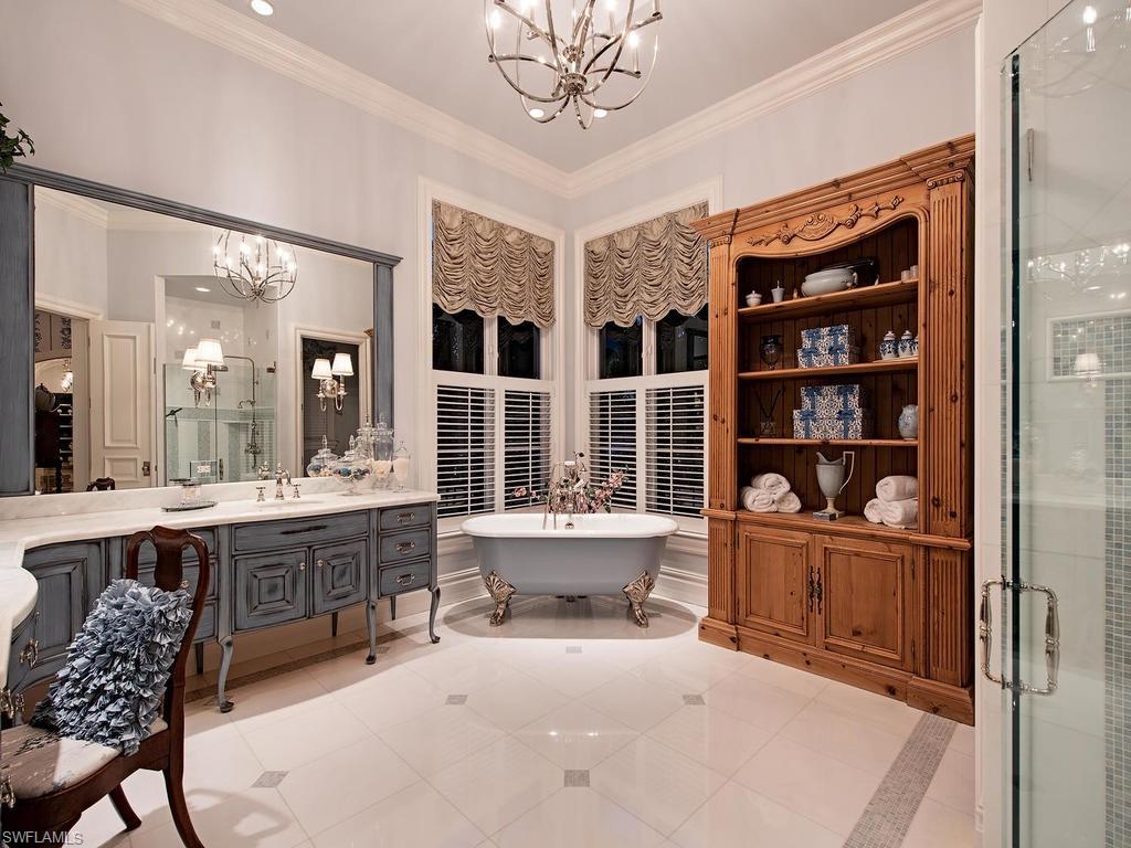 QUAIL WEST - Residential