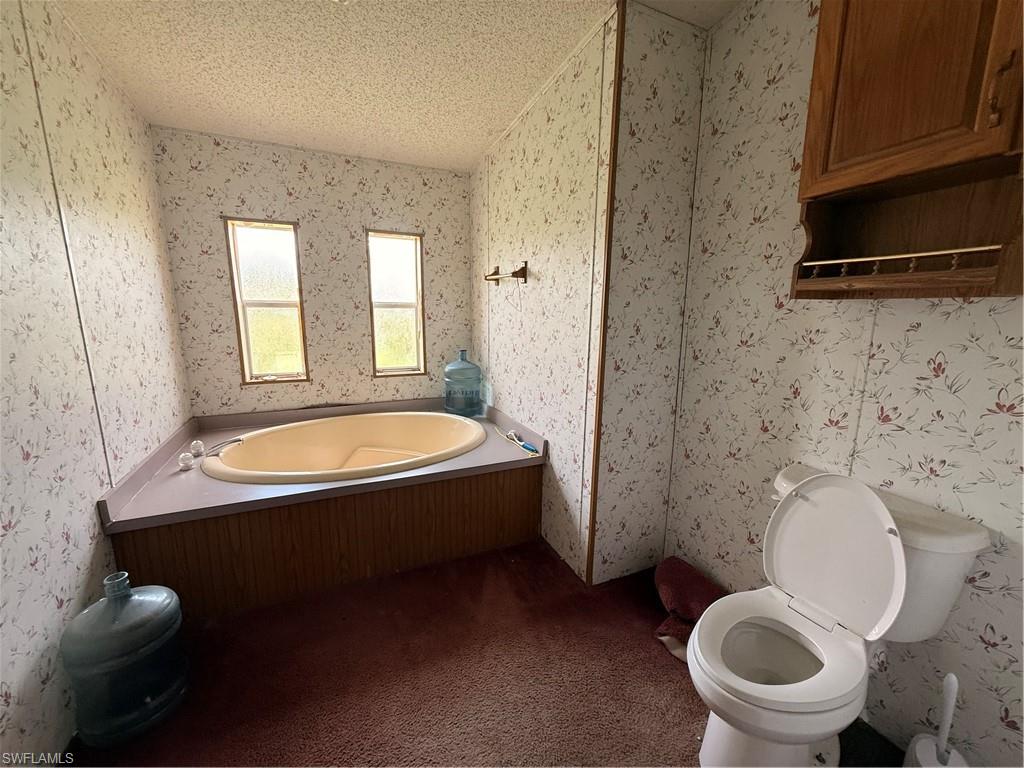 FLAGHOLE - Residential