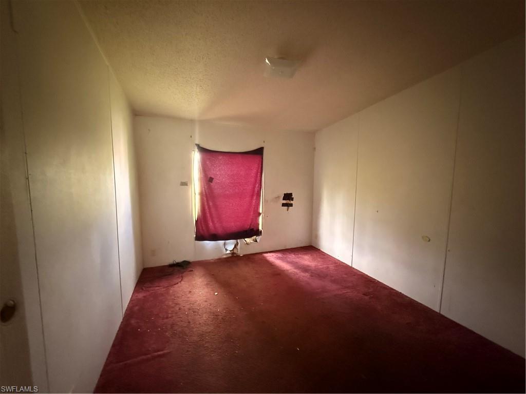 FLAGHOLE - Residential