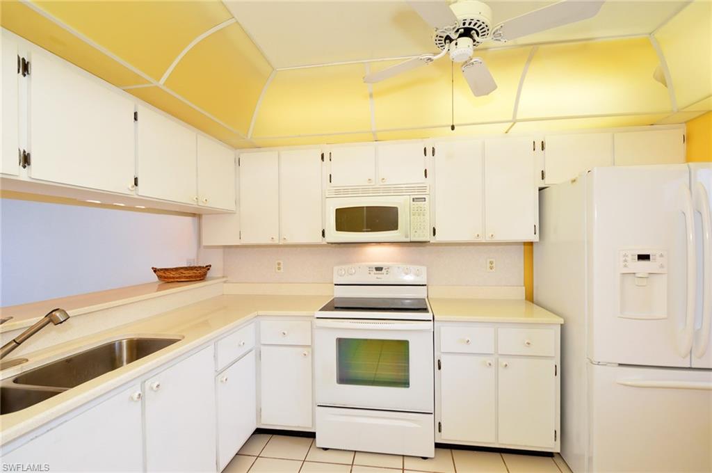 NAPLES SUNRISE - Residential