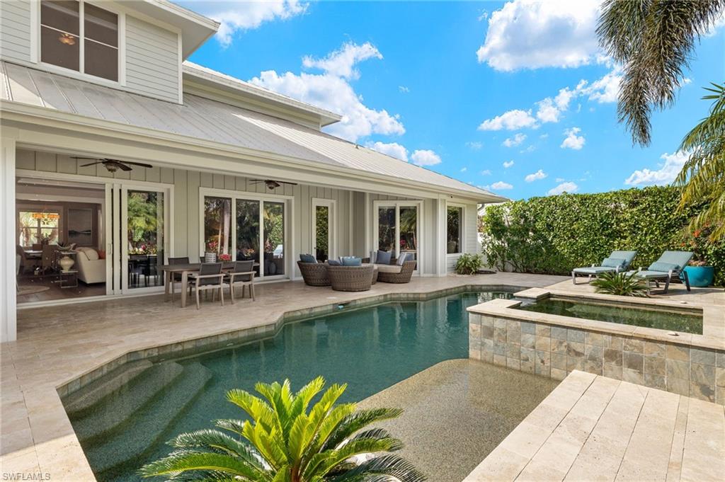 OLDE NAPLES - Residential