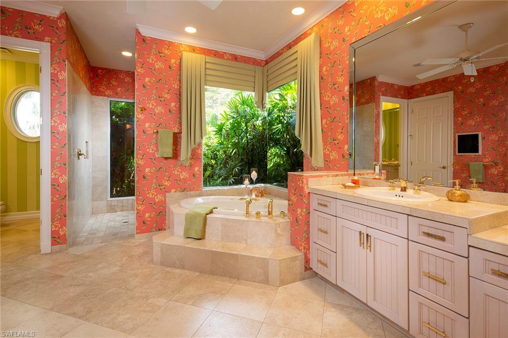 MOORINGS - Residential