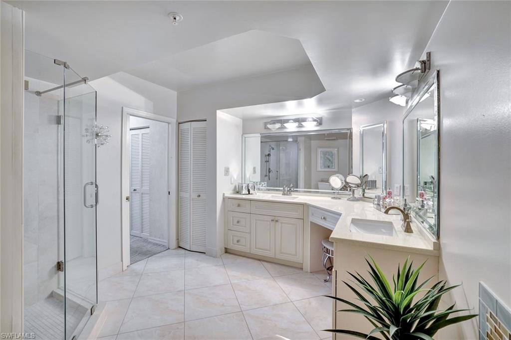 DELA PARK PLACE - Residential