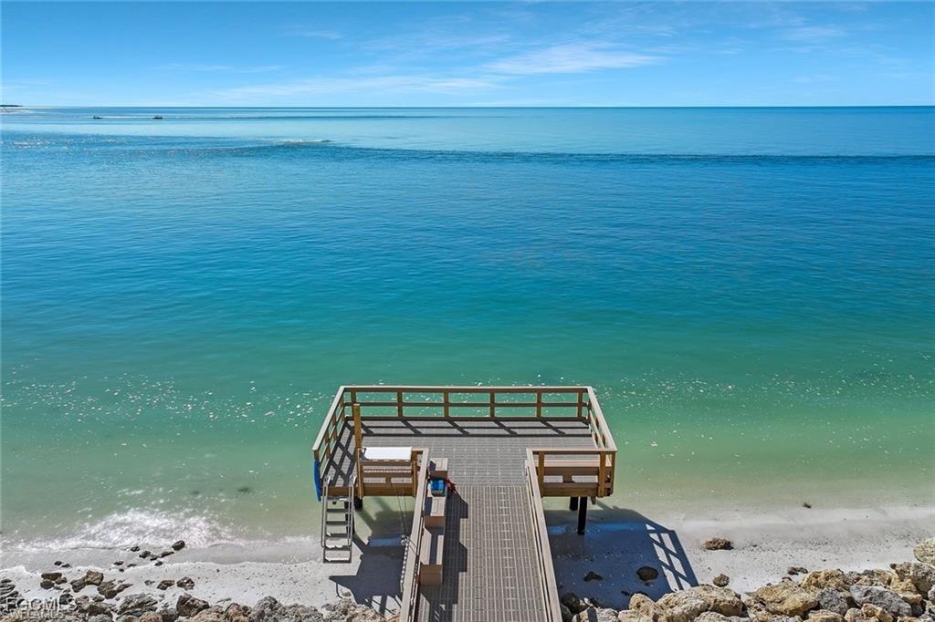 DELA PARK PLACE - Residential