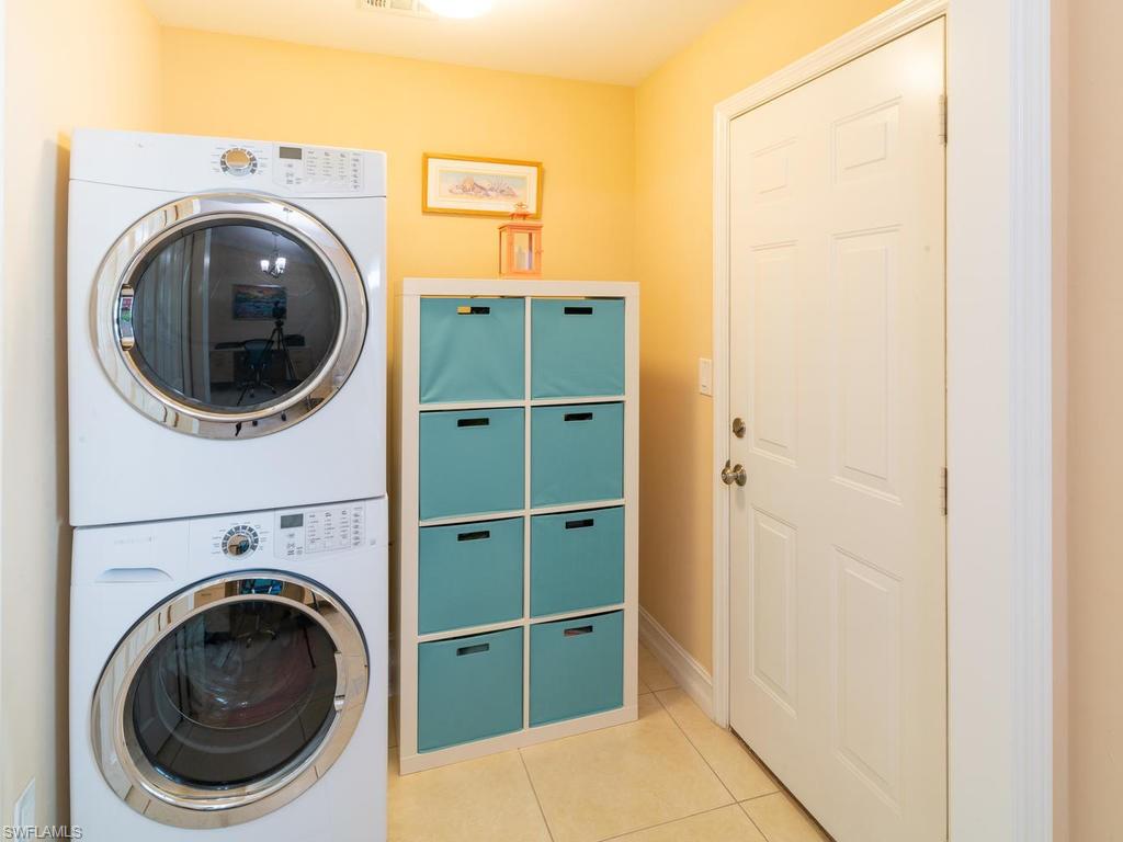 VILLAS OF WHITTENBERG - Residential