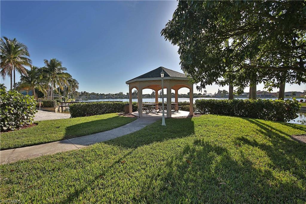 EMERALD COVE - Residential