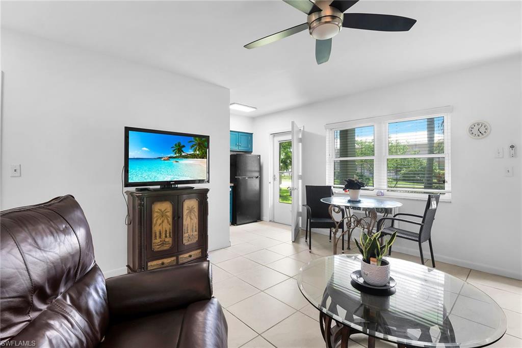 SEABREEZE WEST - Residential