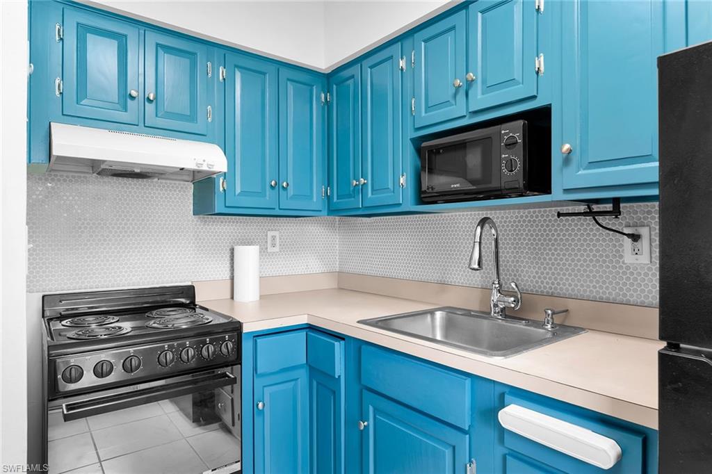 SEABREEZE WEST - Residential