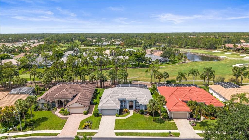 8423 Gleneagle WAY