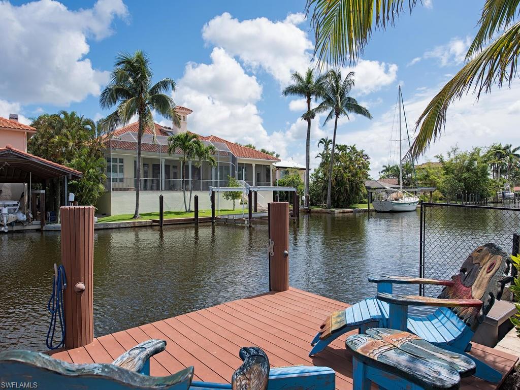 AQUALANE SHORES - Residential